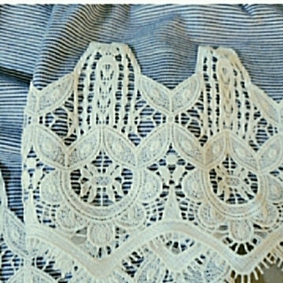 Chico's Top French Pinstripe Lantern Sleeve Blue White Stretch MED 🦋RETAIL $89- - Picture 6 of 11